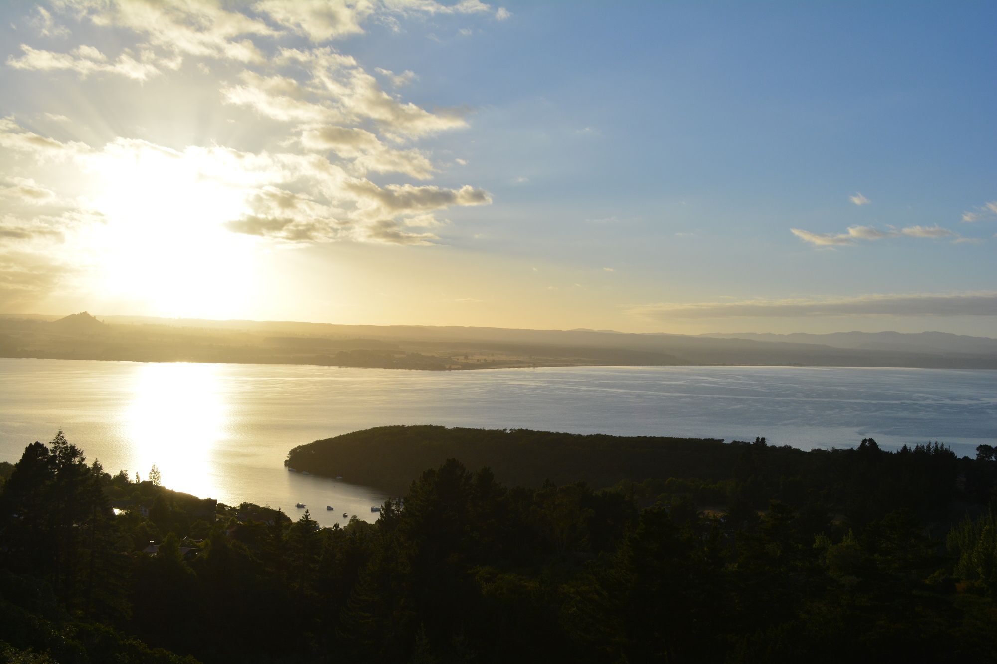 Acacia Cliffs Lodge Lago Lago Taupo Exterior foto